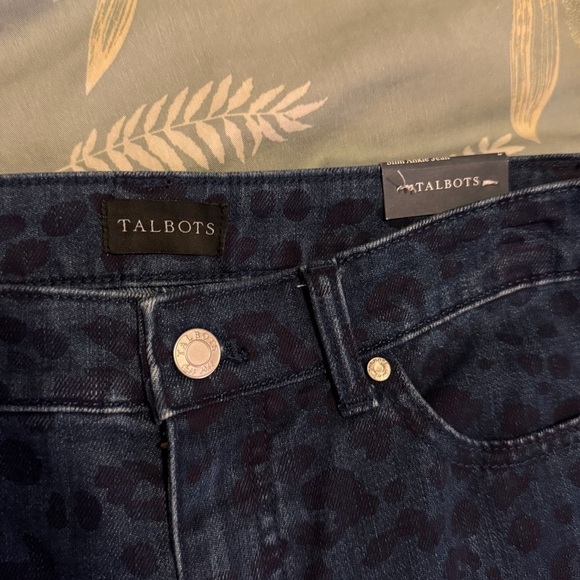 Talbots Navy Blue Leopard Patterned Skinny Jeans Size 2 - Picture 9 of 13